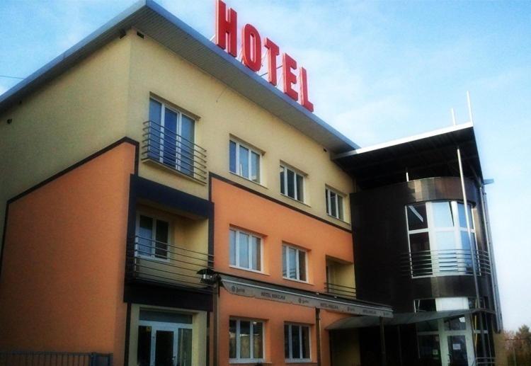 Hotel Hokejka Prievidza Eksteriør billede