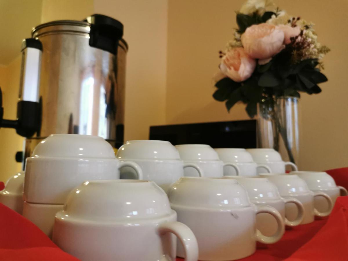 Hotel Hokejka Prievidza Eksteriør billede